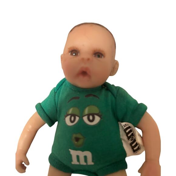 Pre-Owned M&M 6" Baby Dolls Green/Yellow 2008 Plastic Arms and Legs - Picture 3 of 9